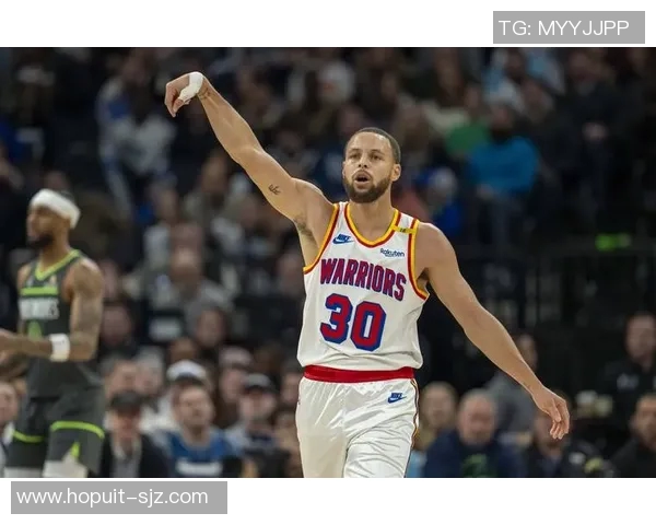 库里状态火爆,勇士大胜鹈鹕登顶西部,强势领跑 库里状态火爆,勇士大胜鹈鹕登顶西部,强势领跑