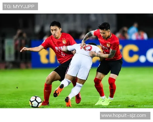 恒大主场惨遭追平,豪门遇冷一分难求! 恒大主场惨遭追平,豪门遇冷一分难求!