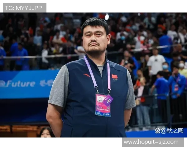 沙奎尔与姚明的篮球传奇对决与友谊探讨 沙奎尔与姚明的篮球传奇对决与友谊探讨